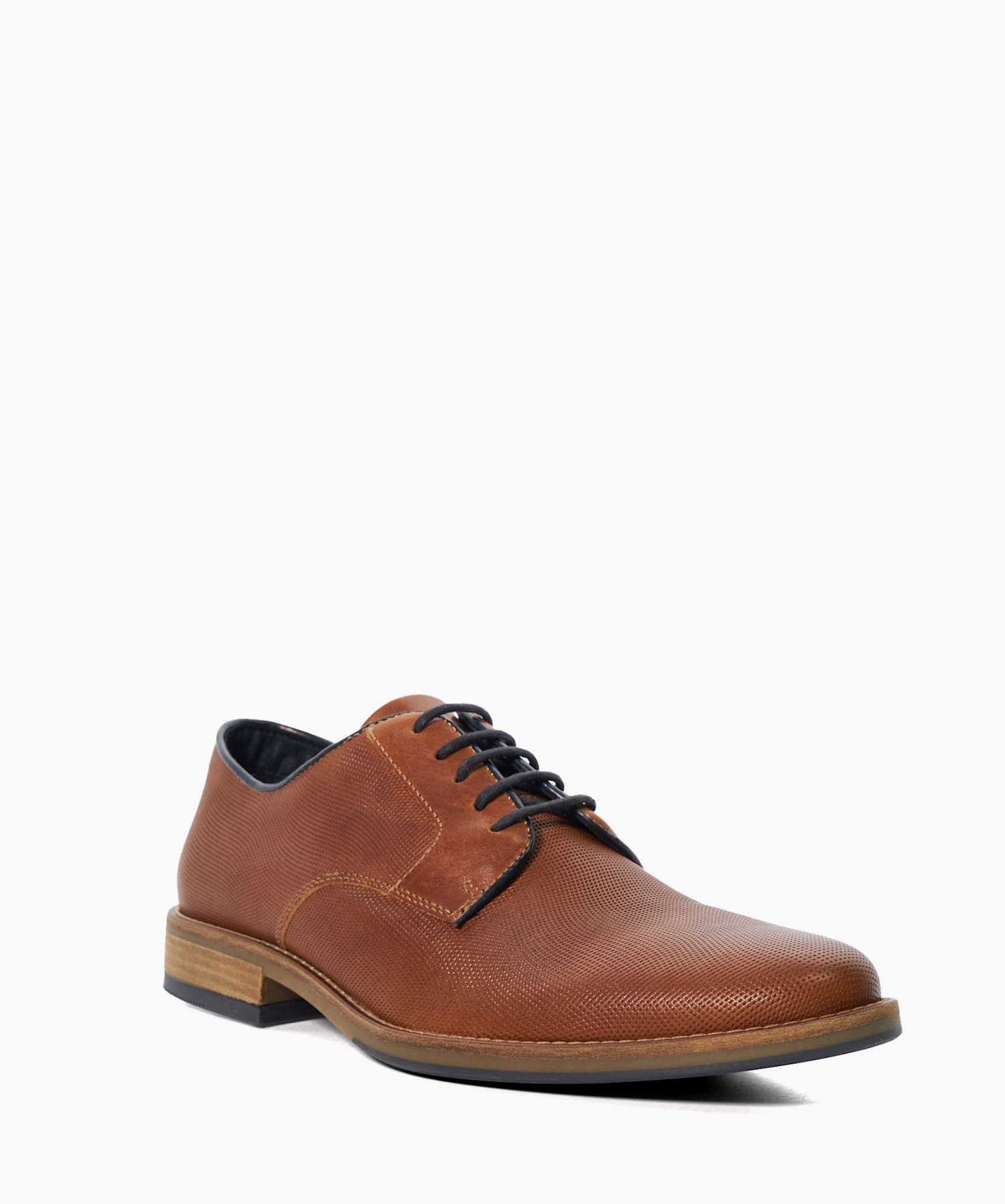 Smart leather hot sale shoes with perforations