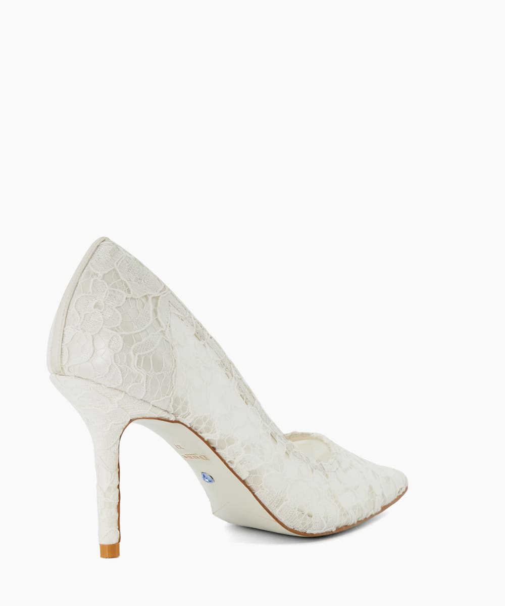 Adoring Ivory