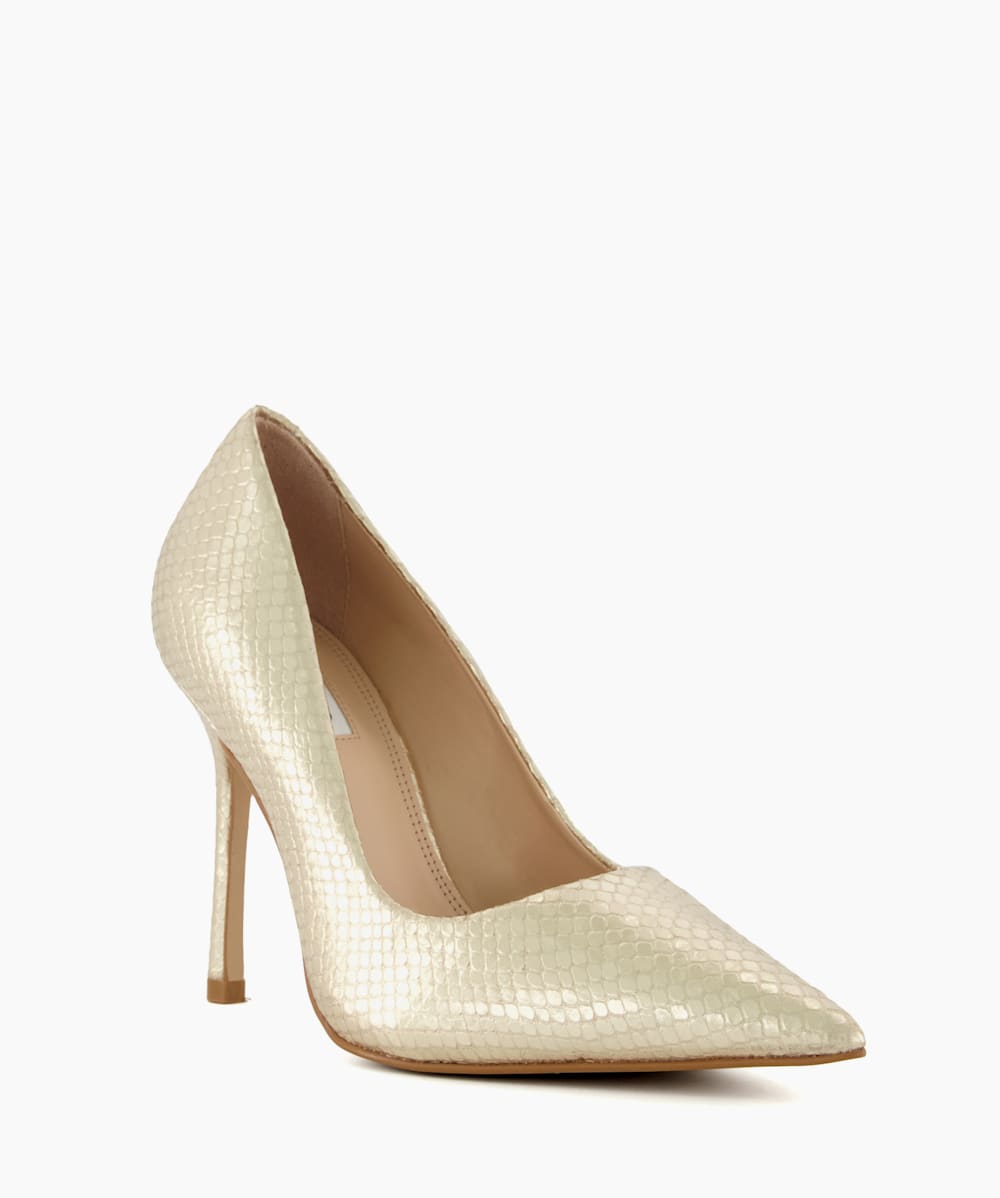 Gold 2024 court shoe
