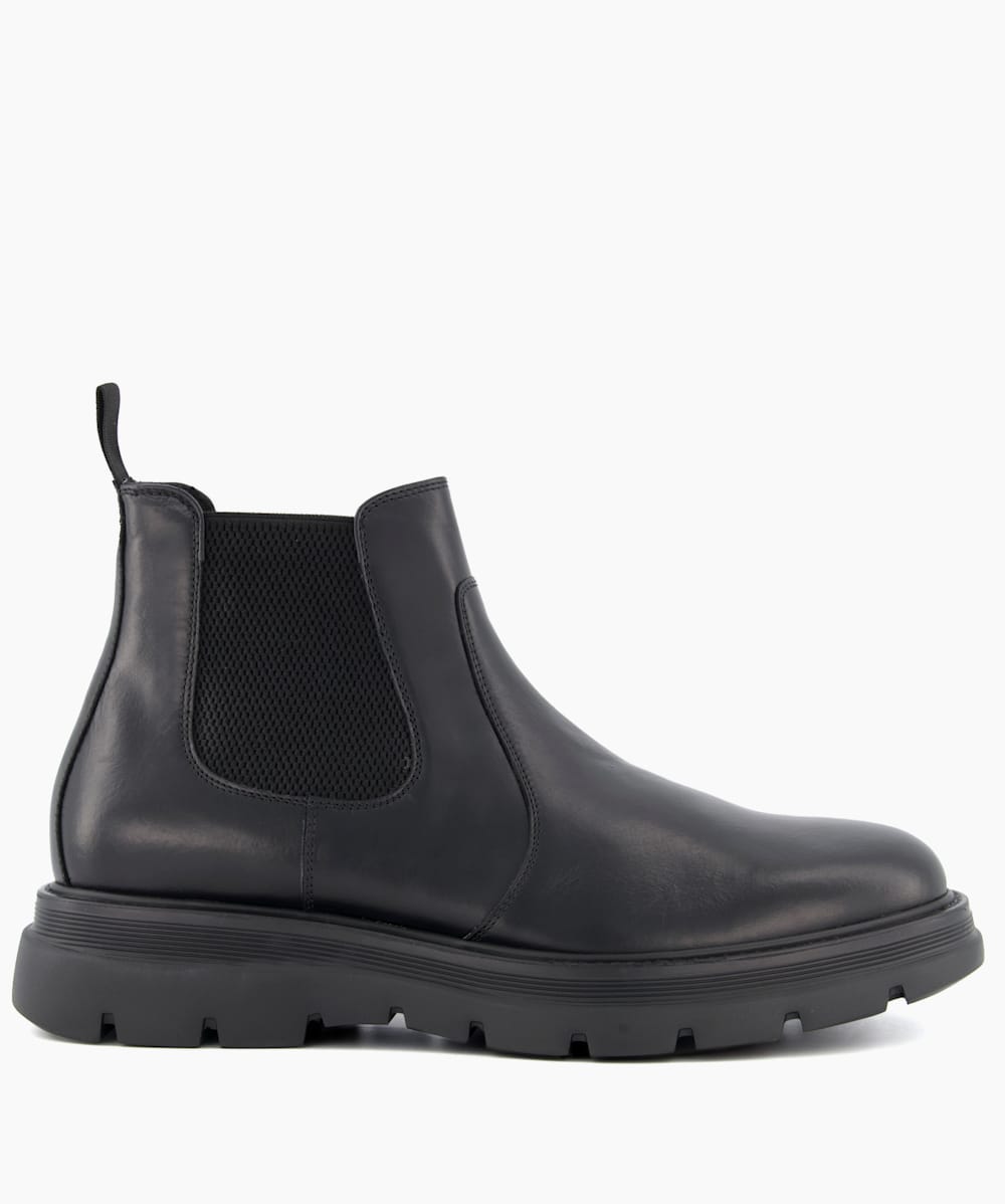 Black chelsea boots size 4 store