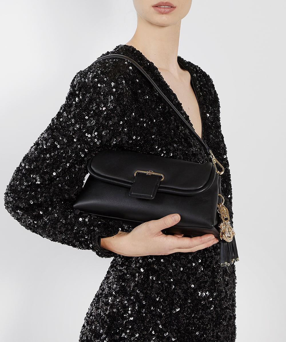 Chelsea shoulder bag store