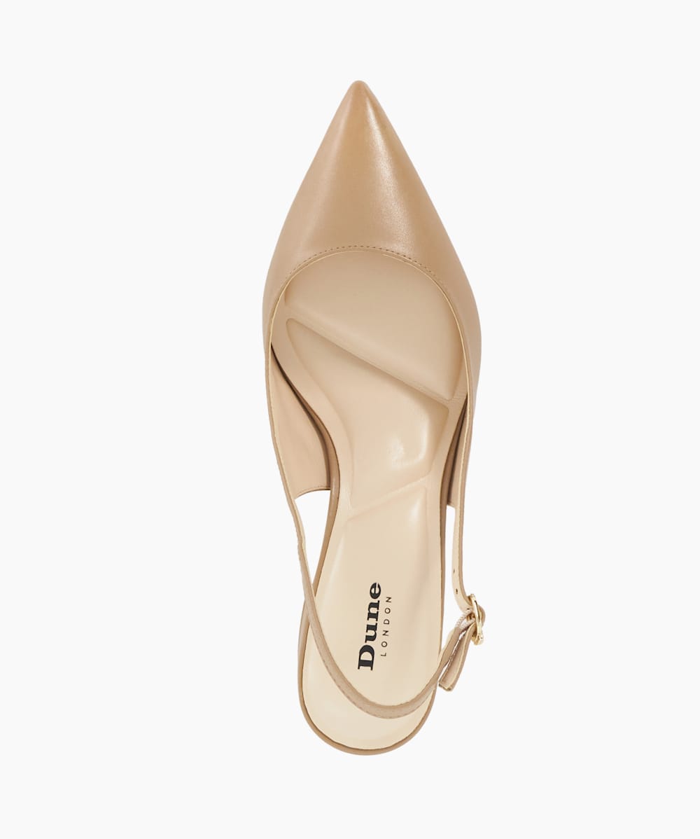 Caramel court shoes best sale