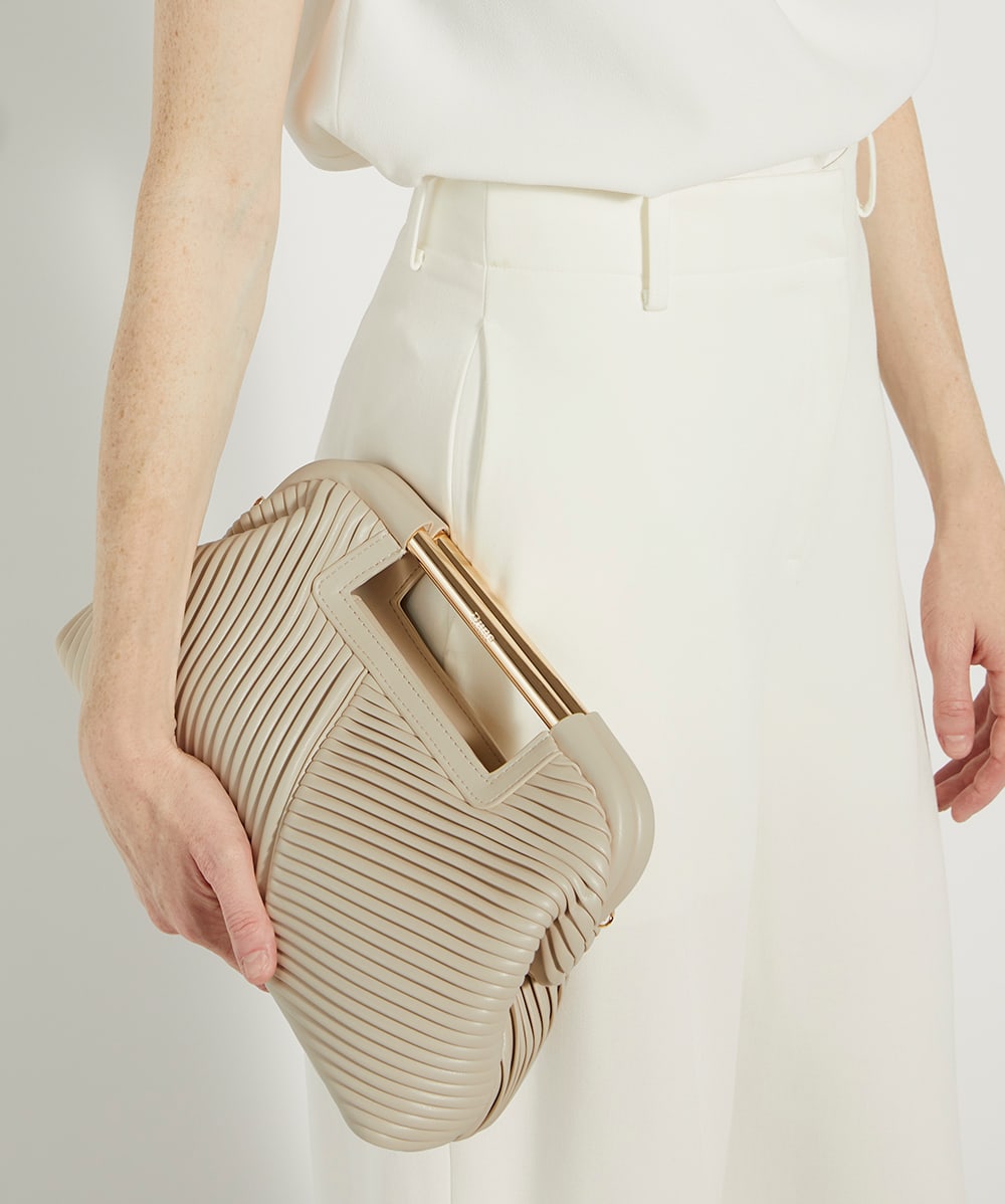 Ecru clutch bag top
