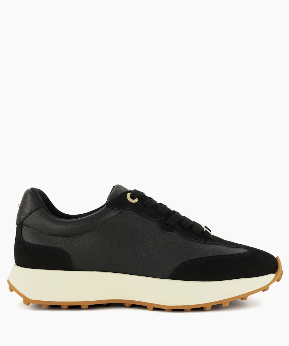 Emboss Black, DD-Interlocking Runner Trainers