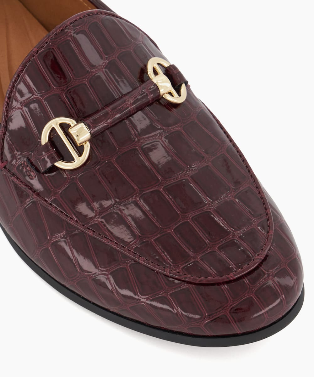 Grandeur Burgundy