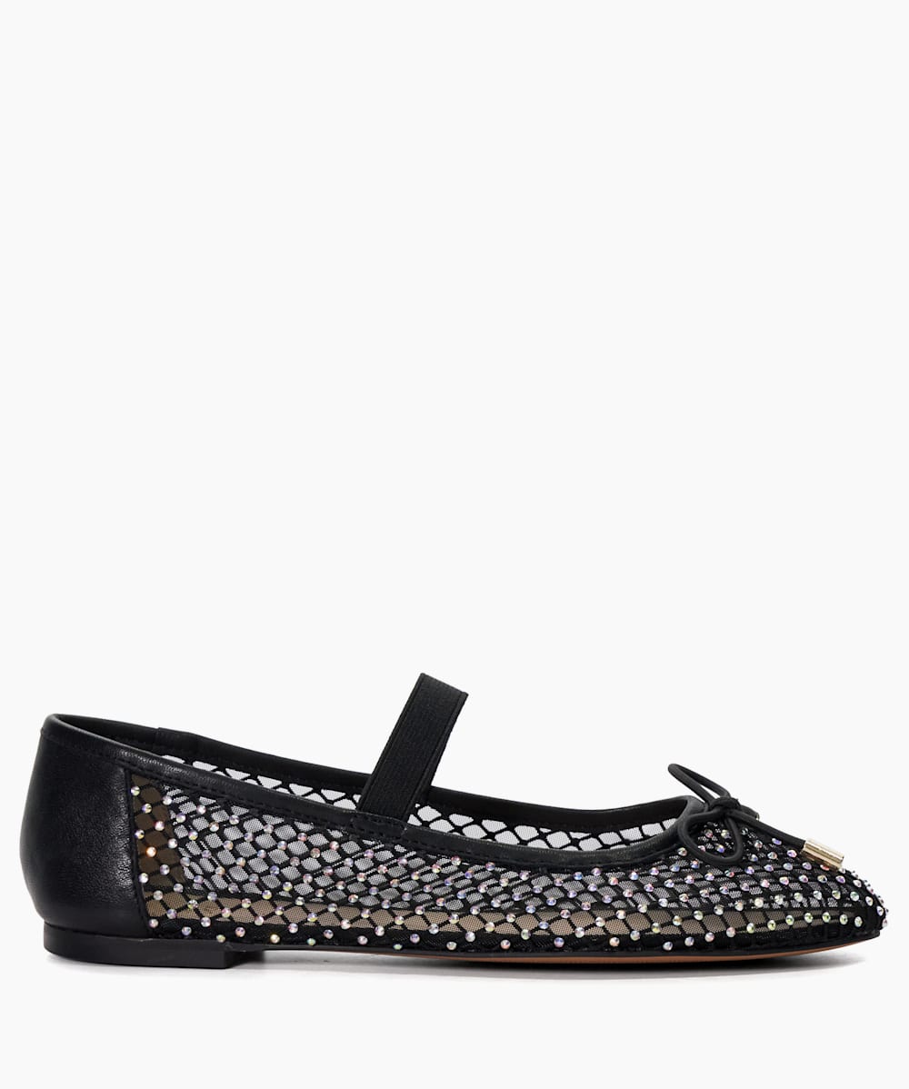 Studded pumps flat discount