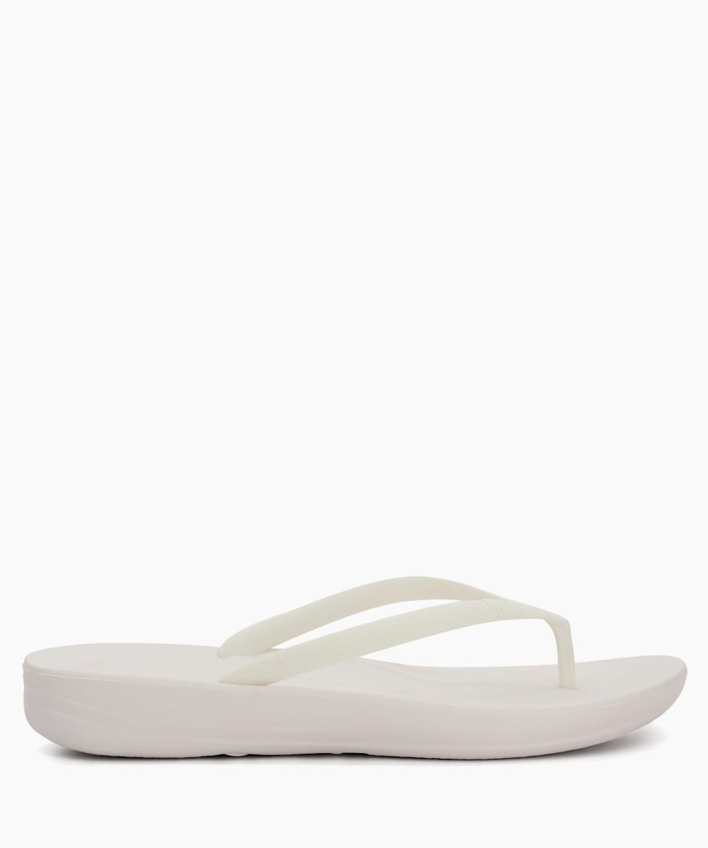 White wedge sales flip flops uk