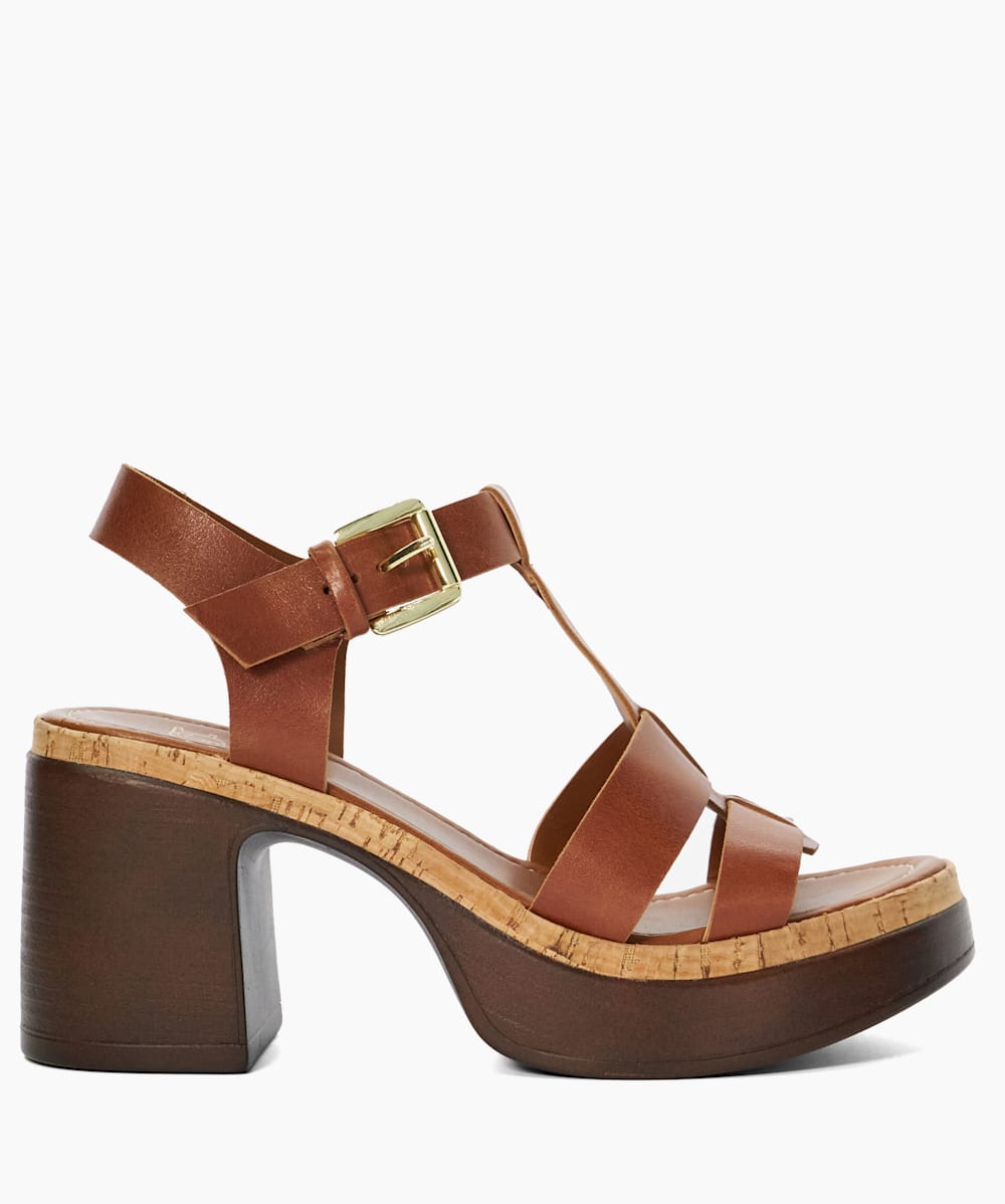 Stacked platform sandals 2025