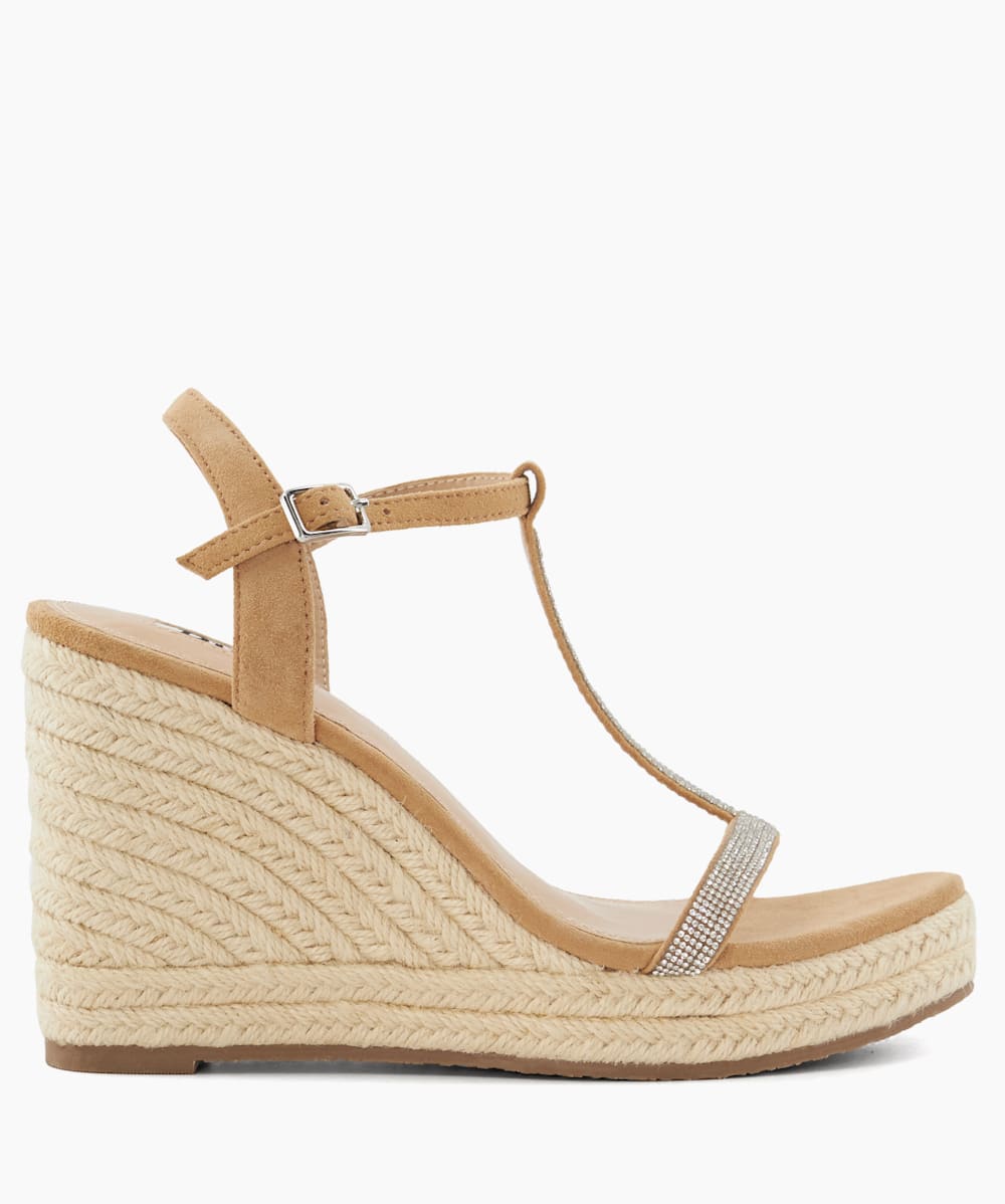 Camel wedge sandals store
