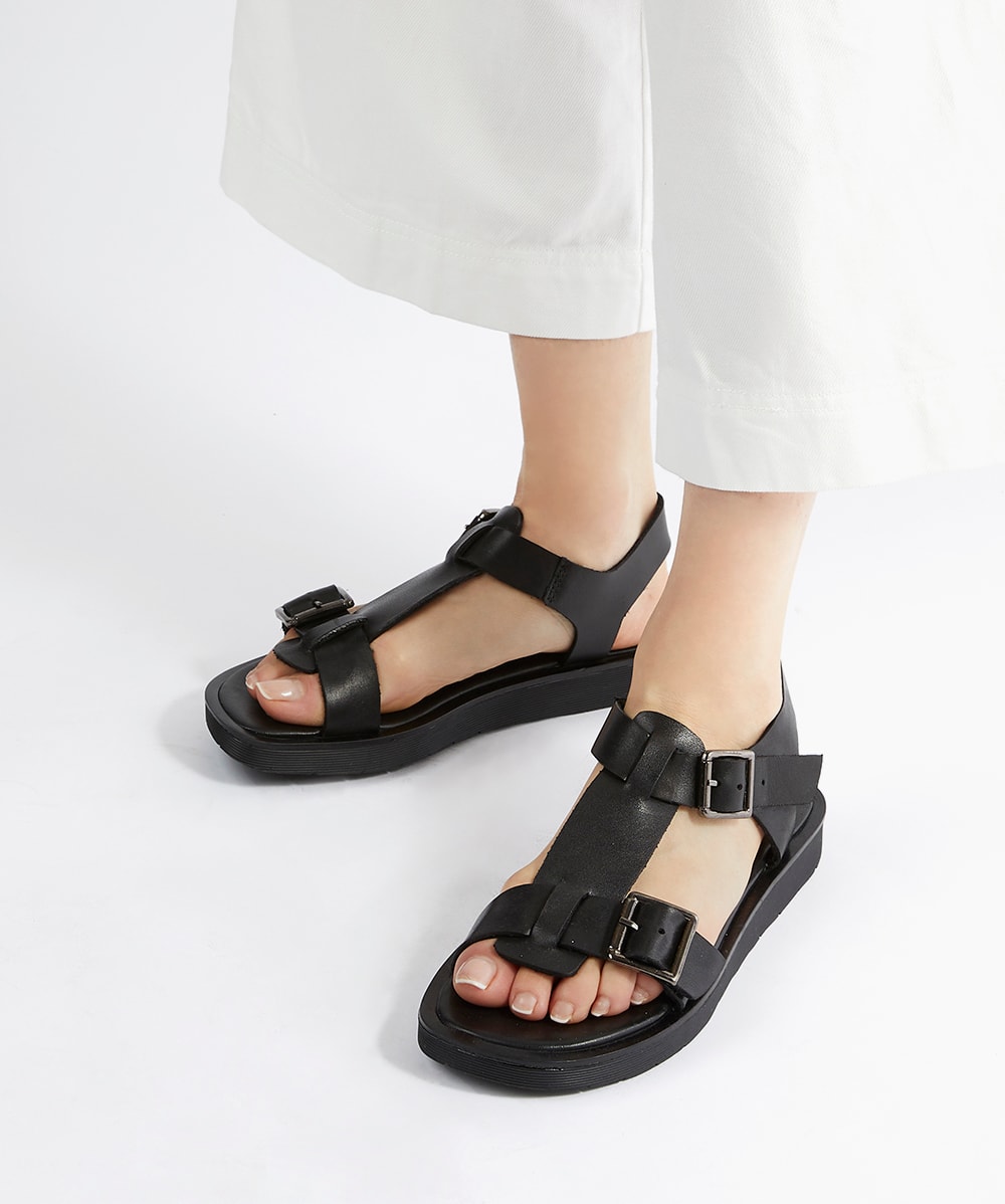 Chunky athletic 2025 sandals