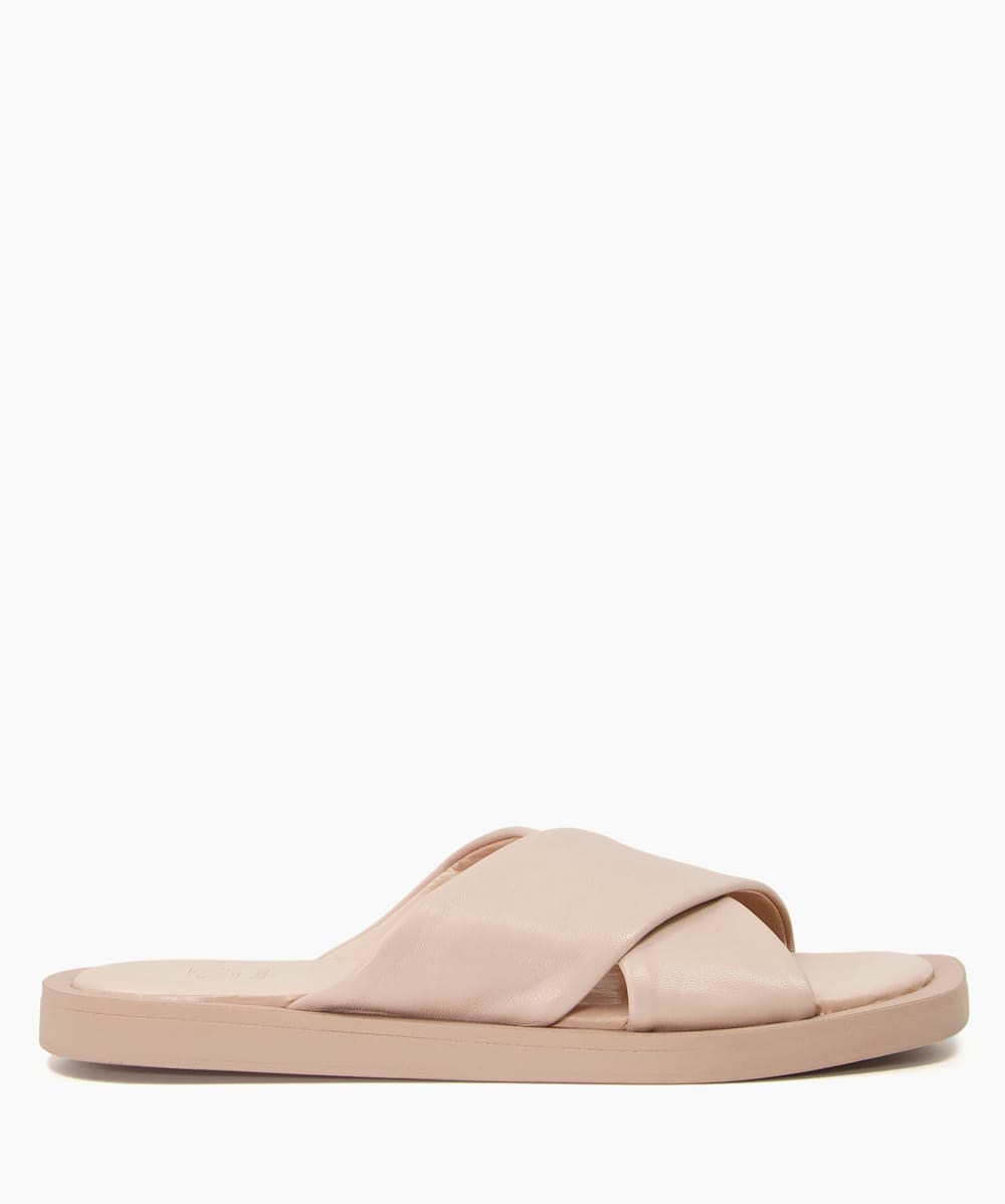 Clarks flip flops womens hotsell 2018