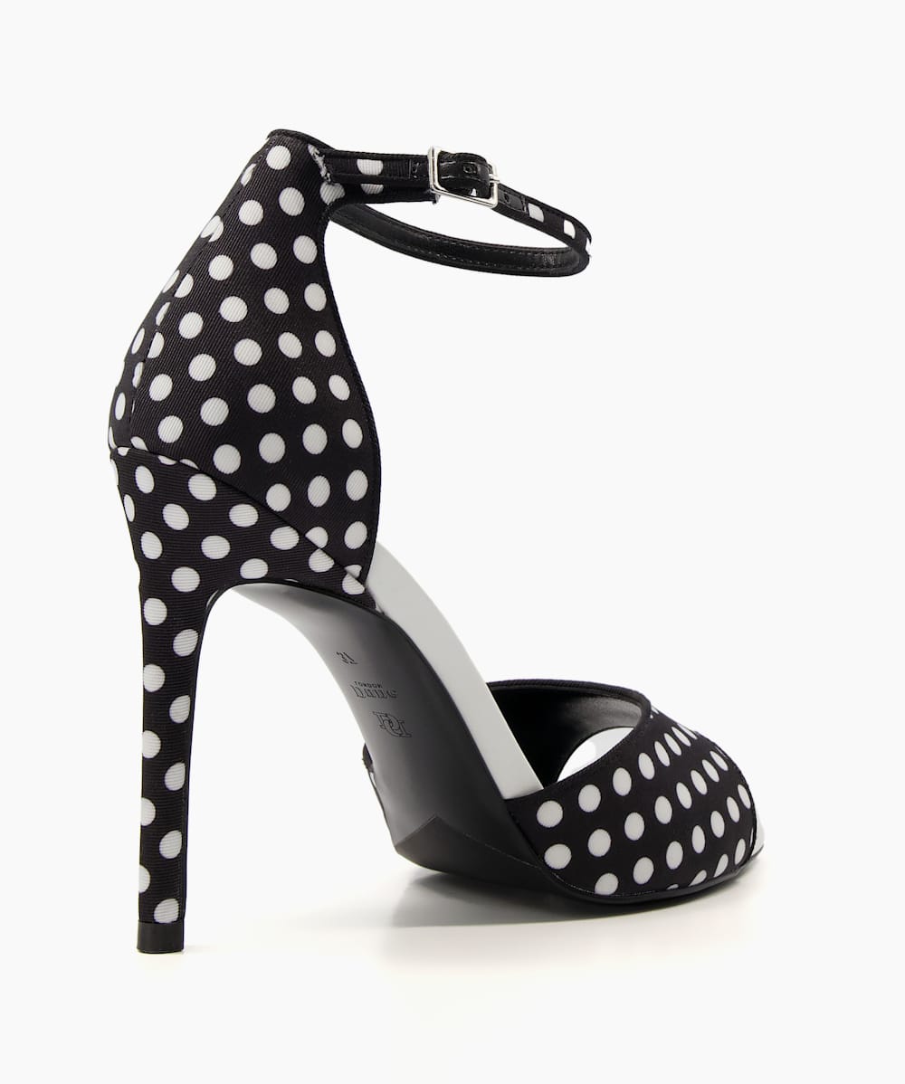 Spotty heels 2025