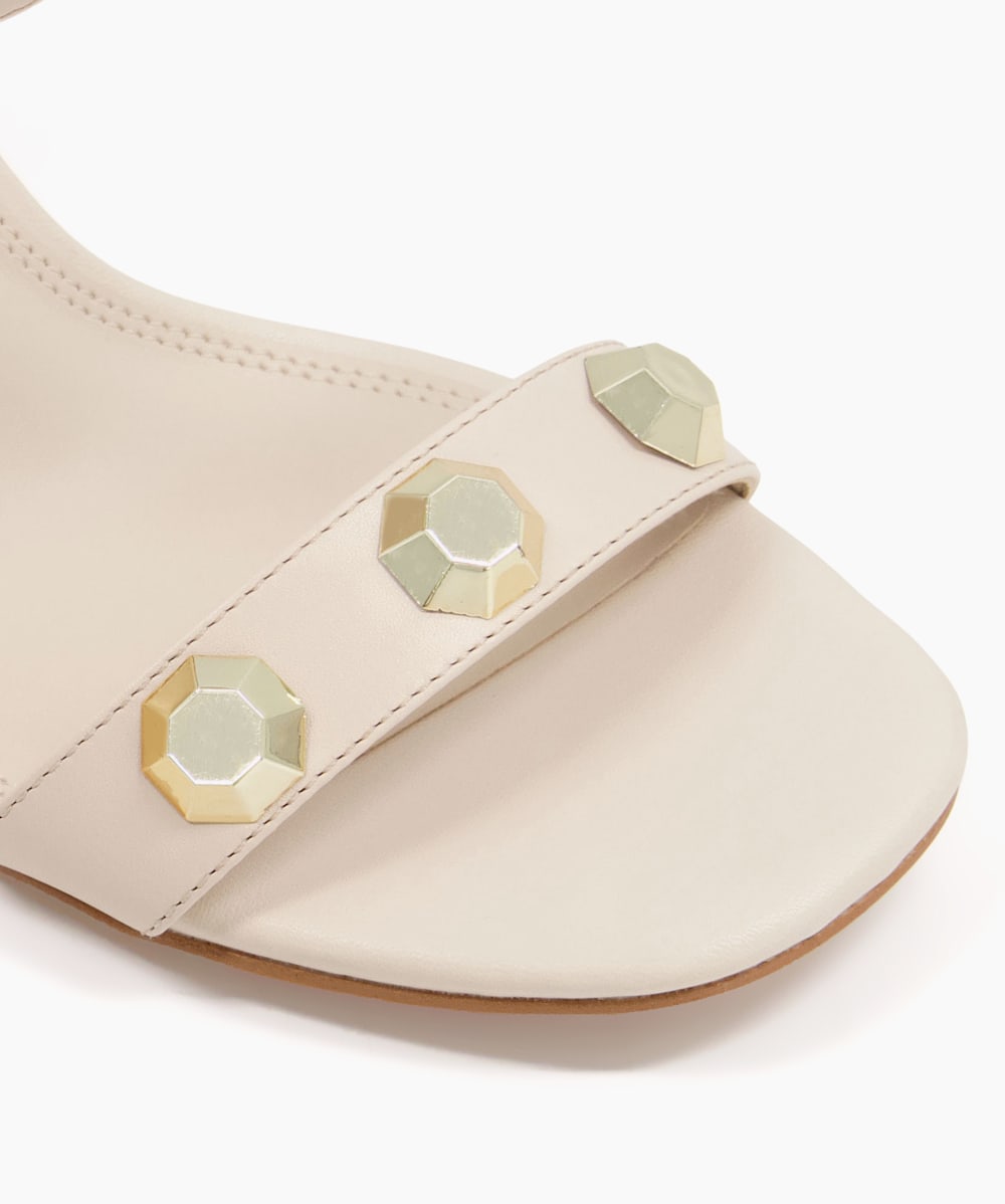 Manning shoe trends hot sale