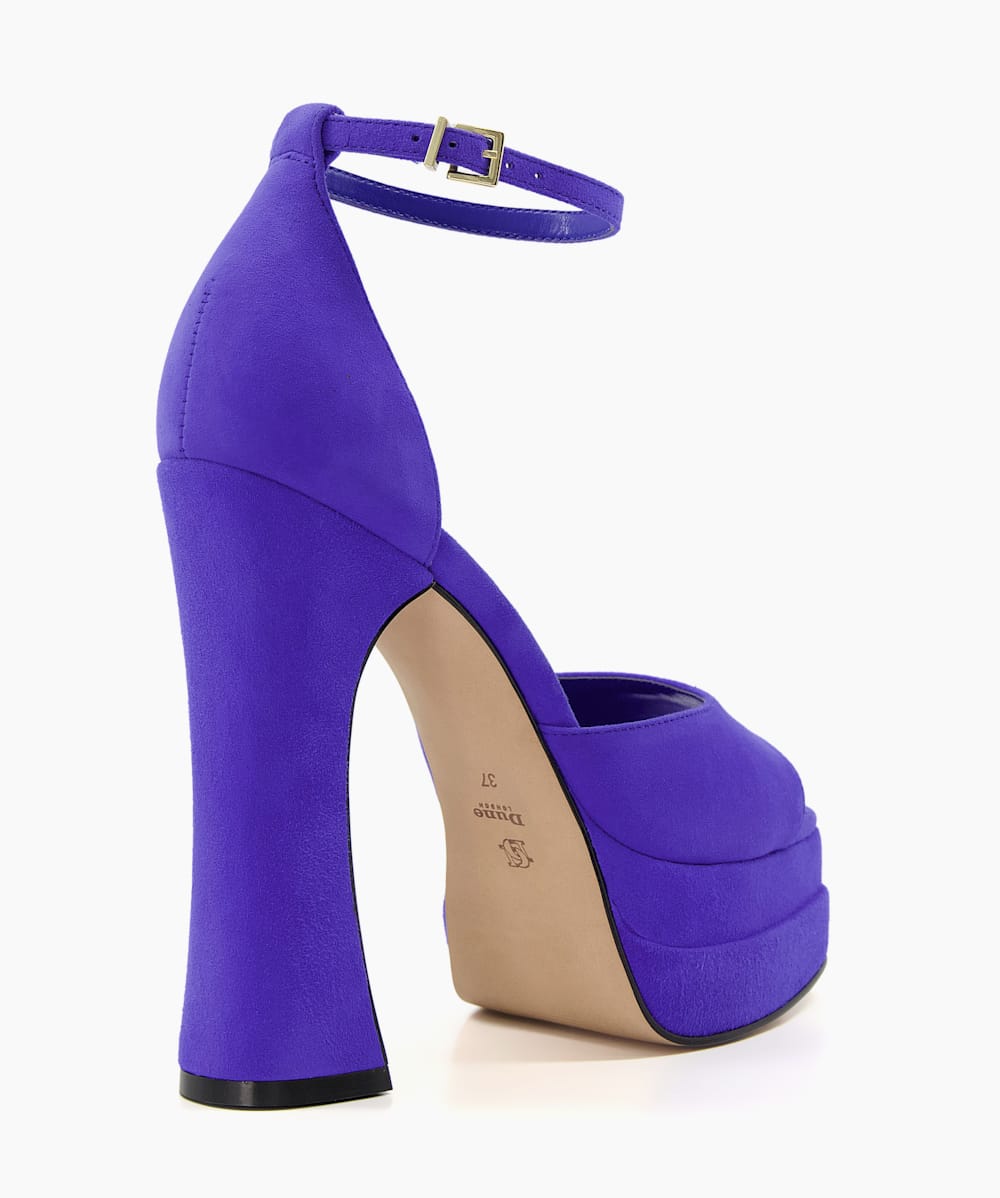 Suede sale platform pumps