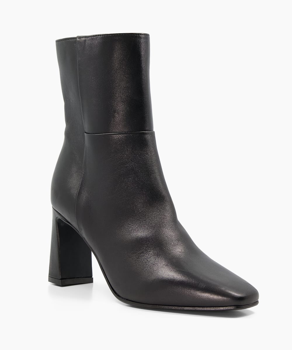 Flare heel boots hotsell