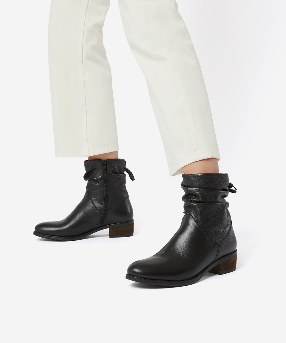 Dune pager on sale boots black