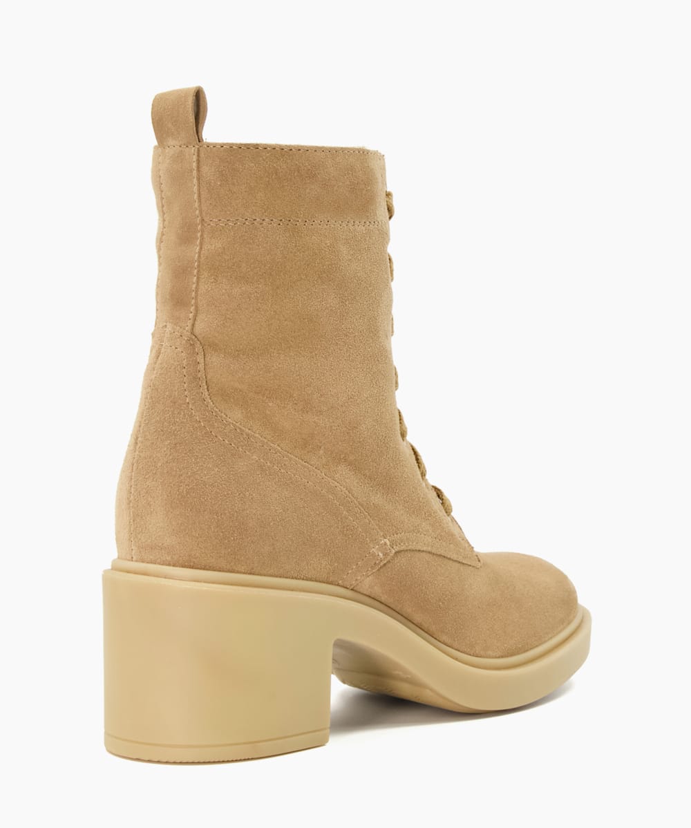 Womens desert boots worming primark