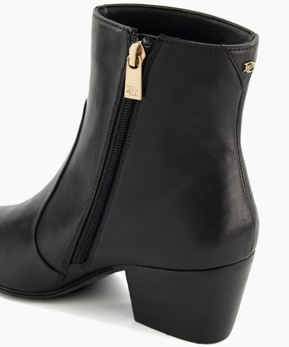 G by guess top indiee western booties