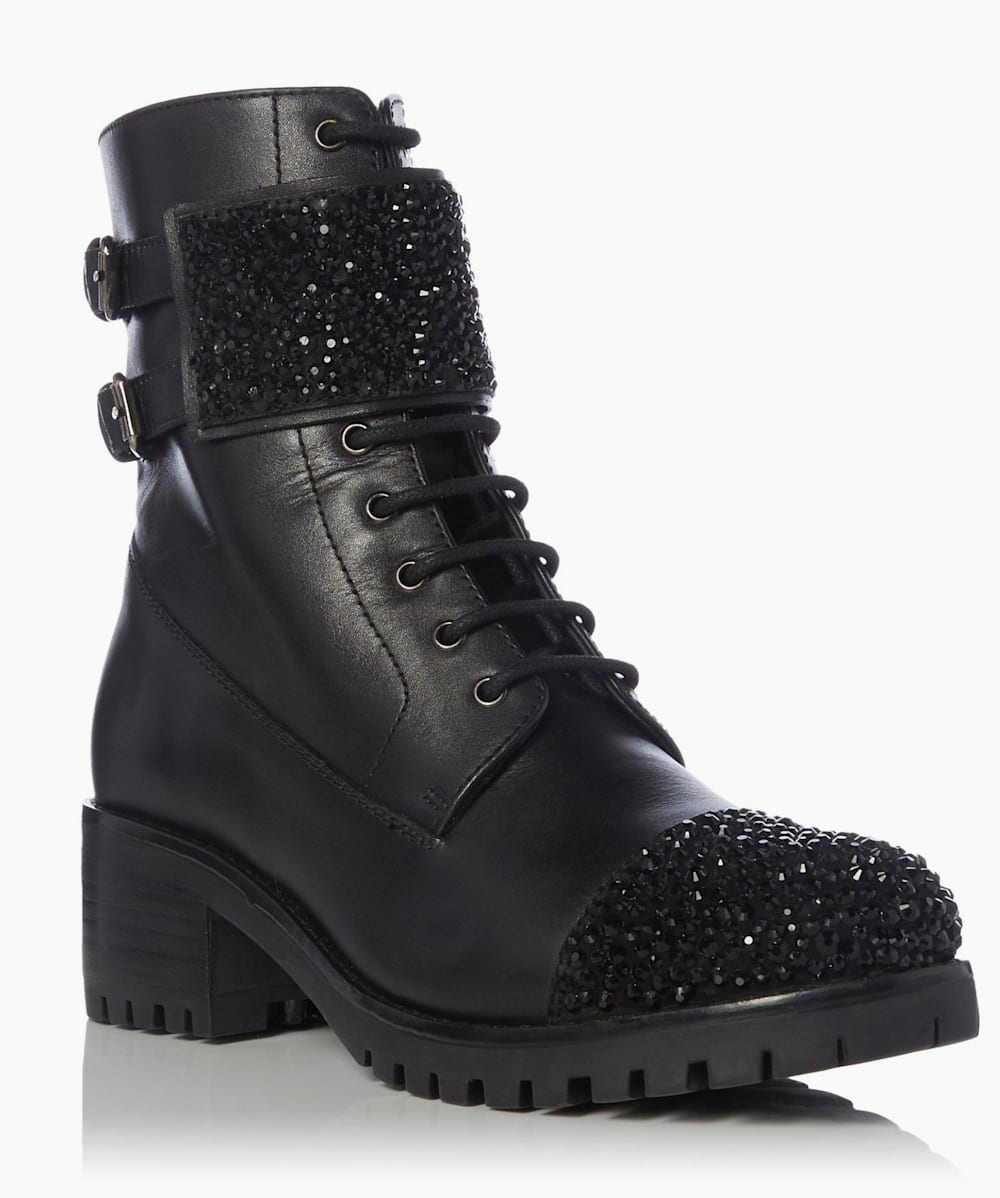 Pegasis Black