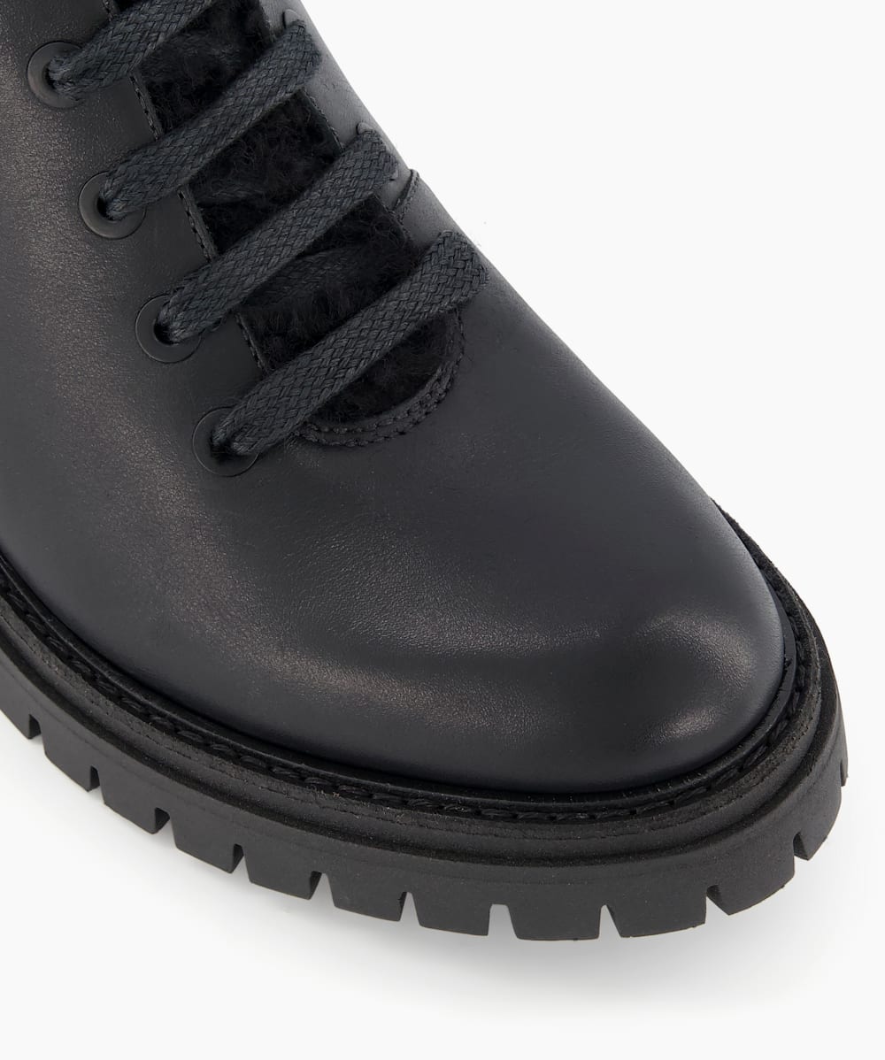 Etq clearance chelsea boots
