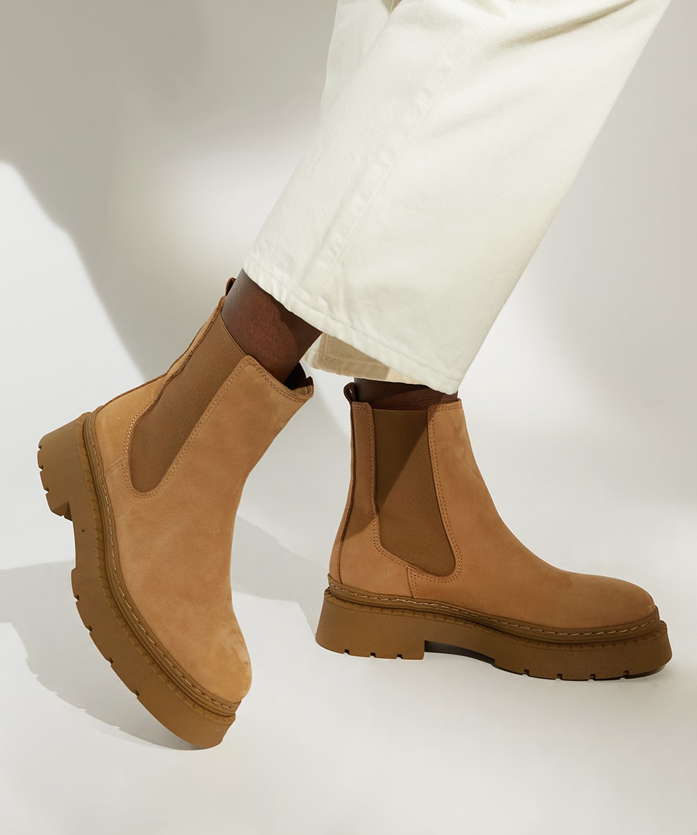 Camel online chelsea boot