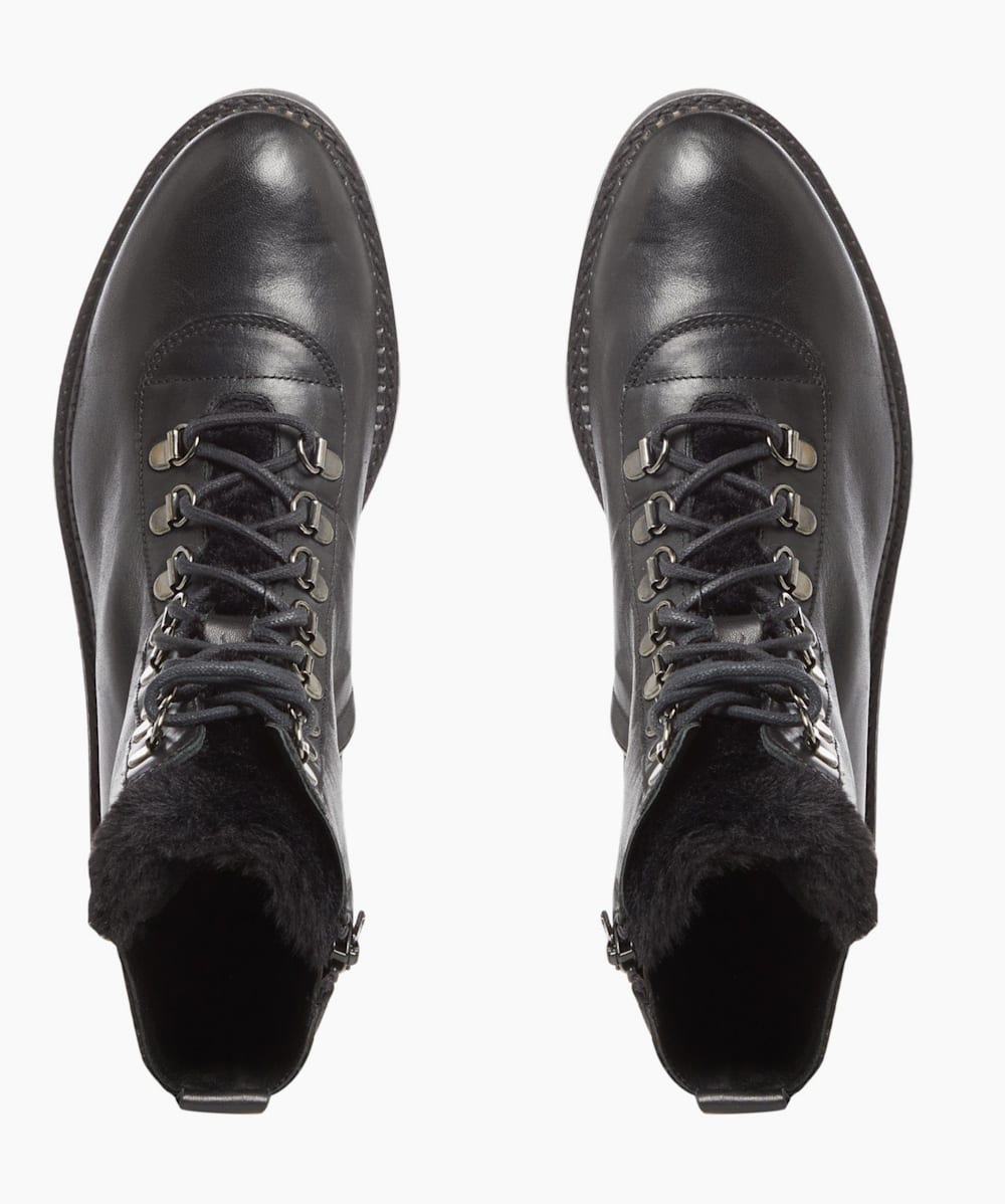 Fur lined trainer boots clearance