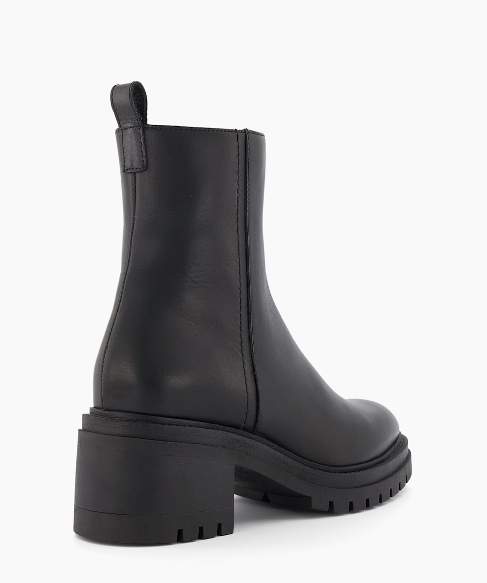 Black ankle boots chunky best sale