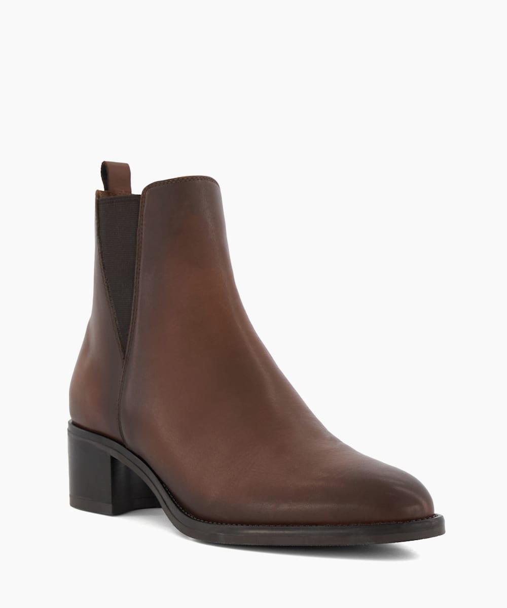 Casual leather ankle boots outlet