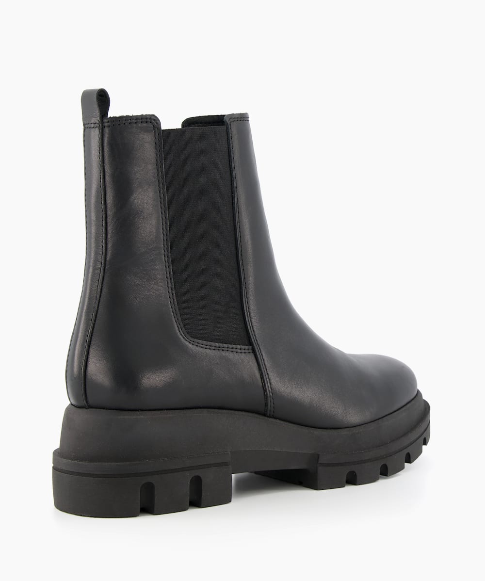 Provenses BLACK LEATHER Leather Chunky Sole Chelsea Boots Dune