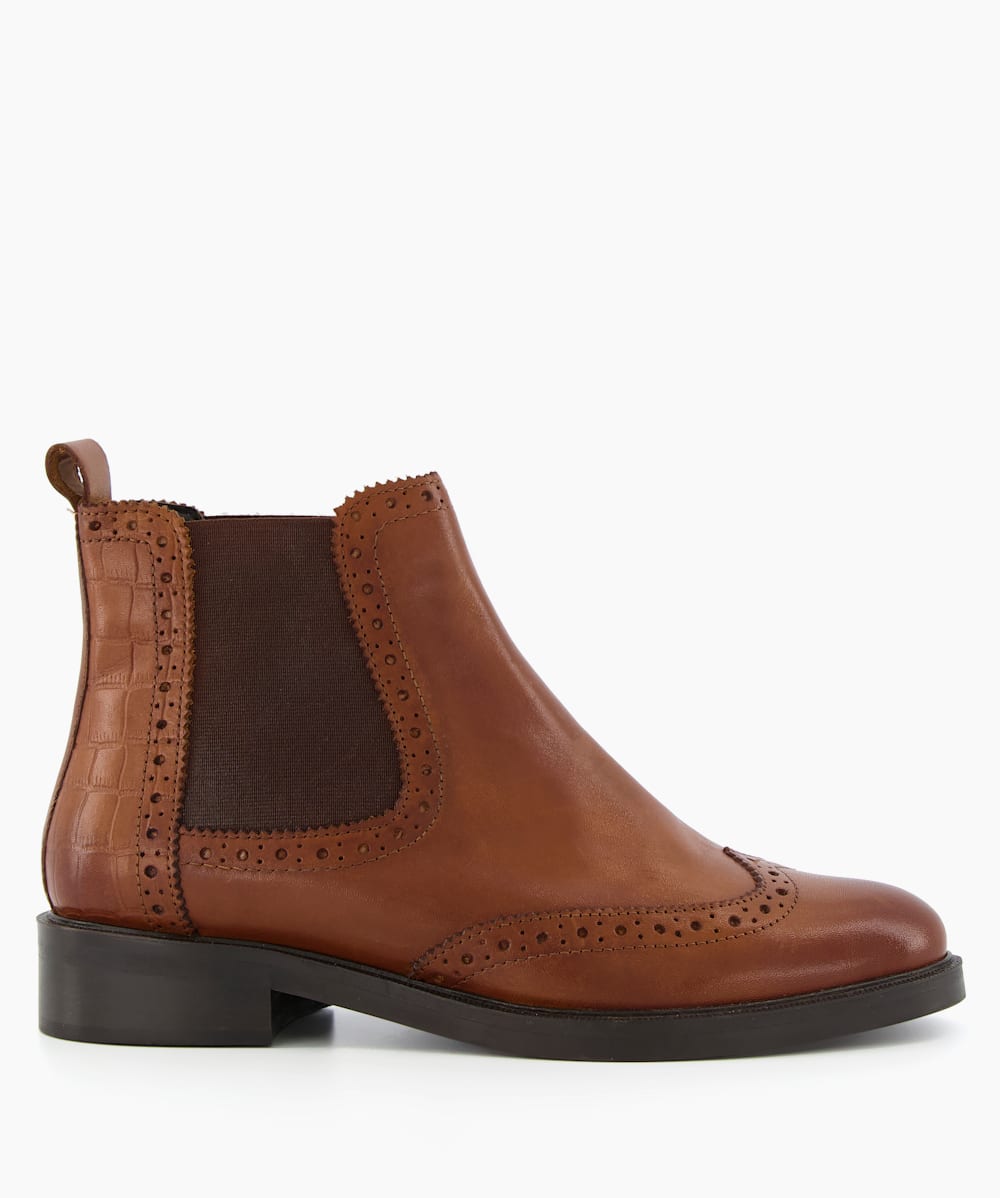 Brown flat chelsea boots womens outlet