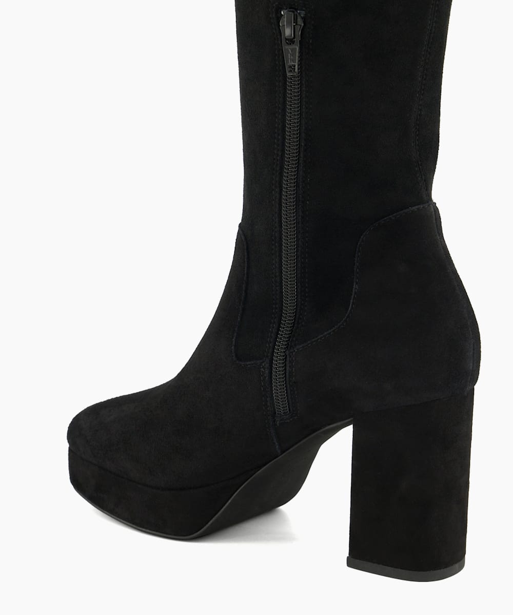 Not rated clearance sassy classy boots