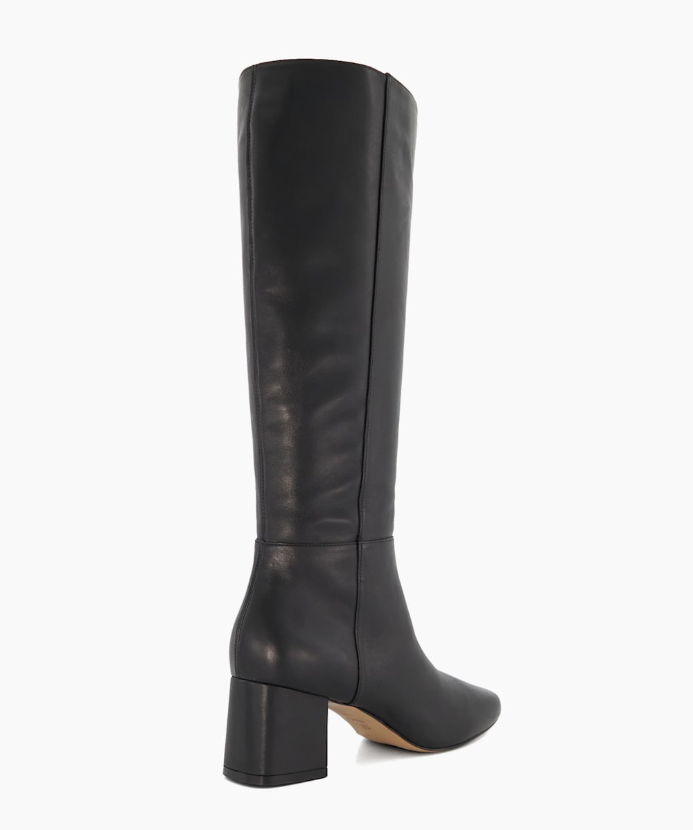 Knee high boots short clearance heel