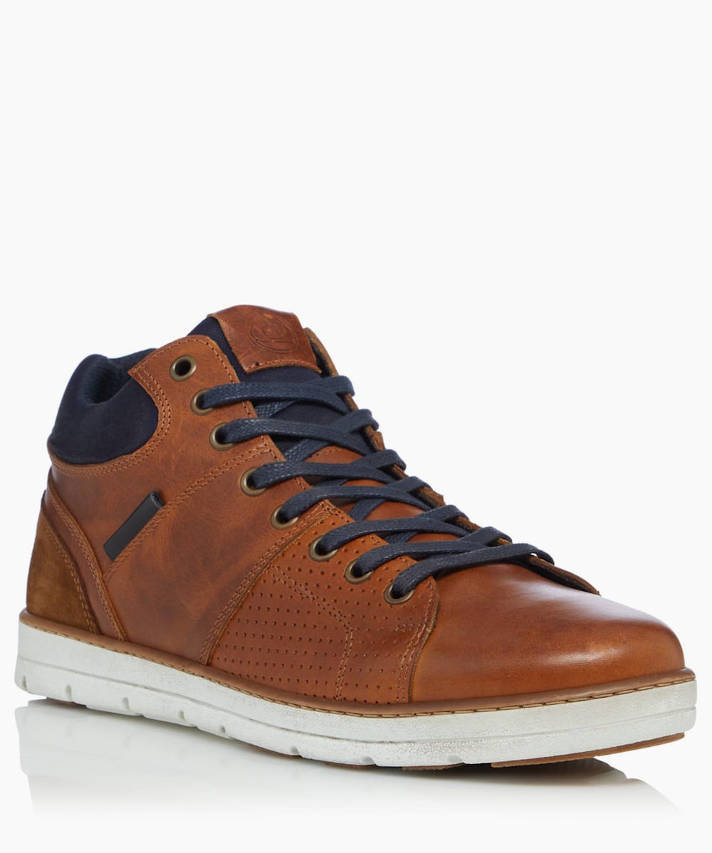 Dune high deals top trainers