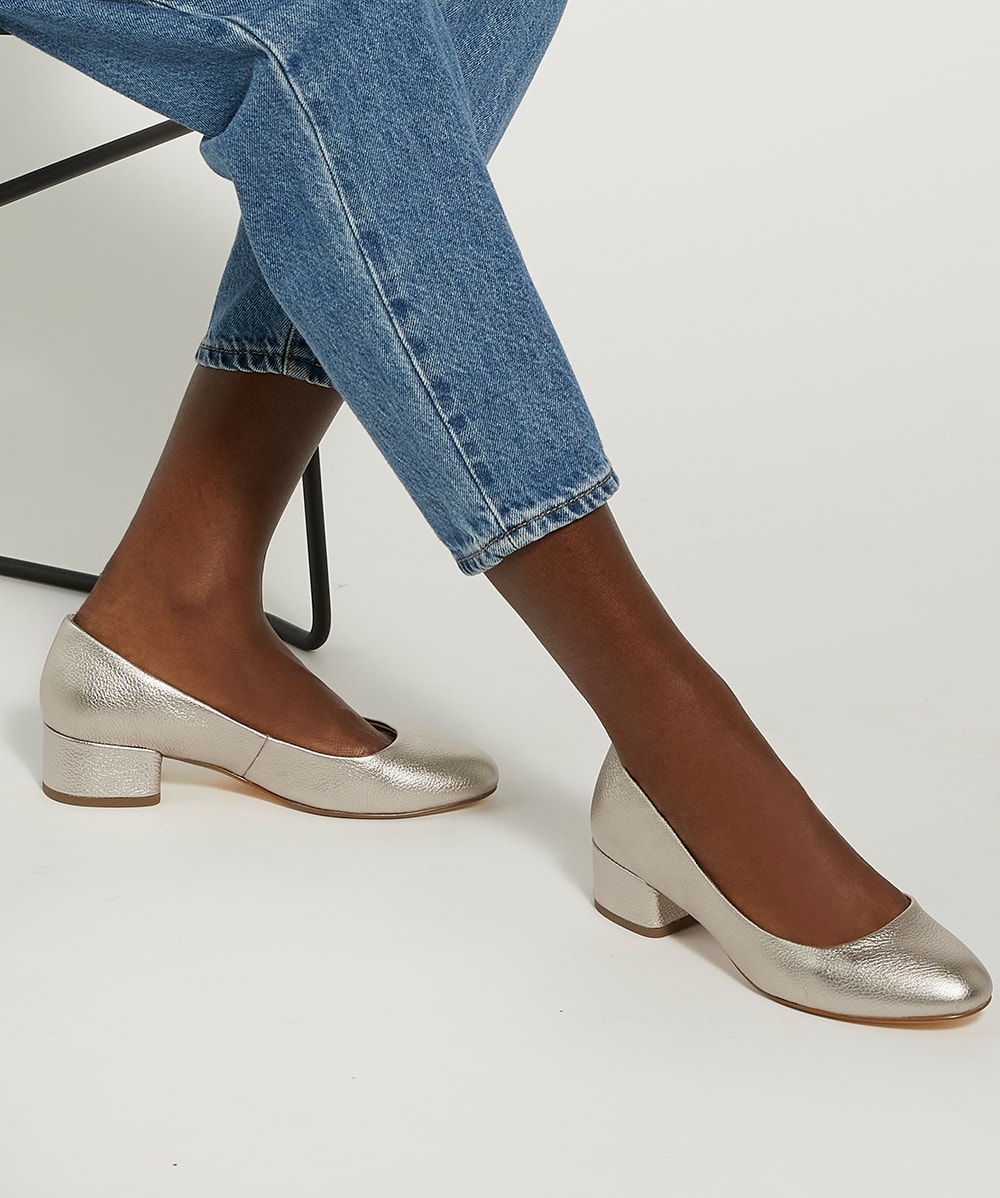 Block heel court shoes wide fit store