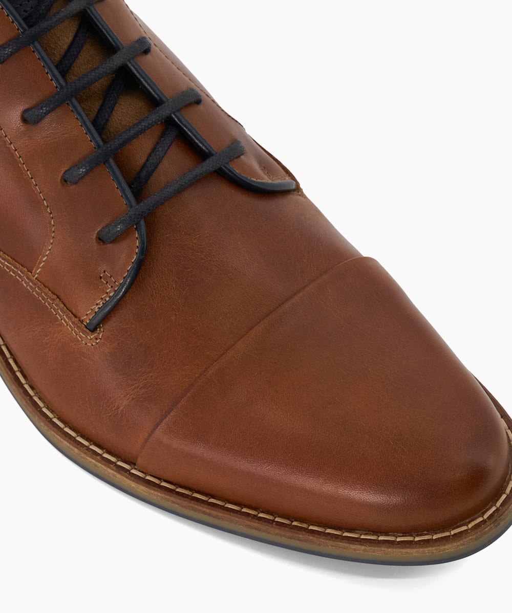 Dune chigwell 2025 chukka boots