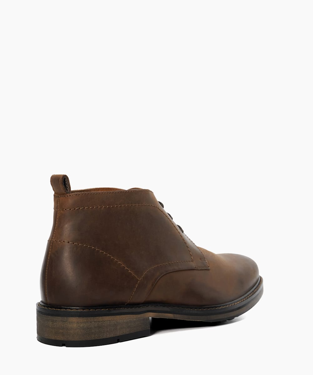 Wide fit chukka boots cheap