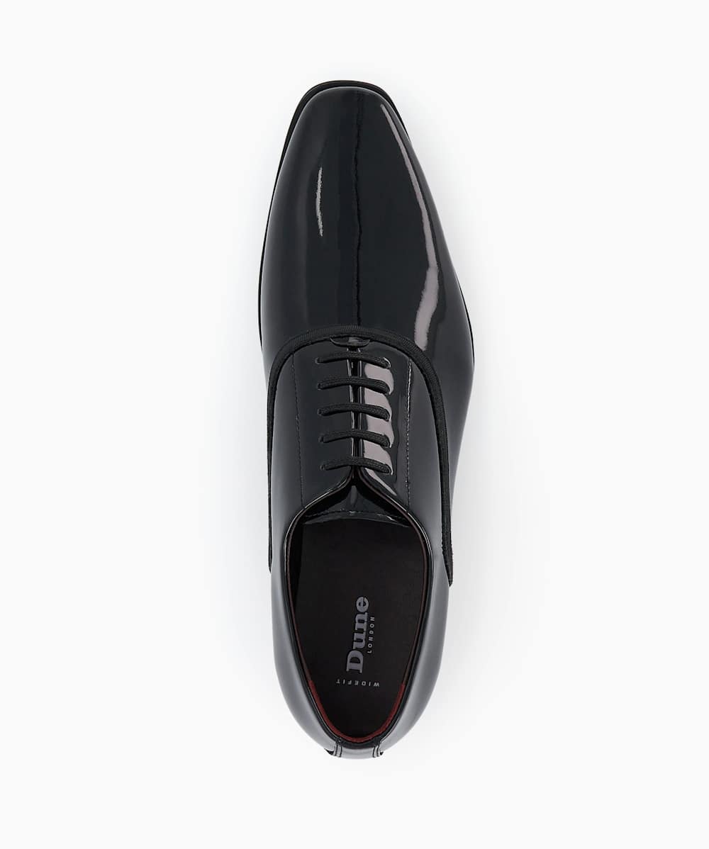 Wide patent sales leather shoes