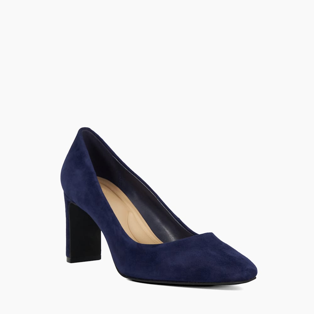Arriving Navy