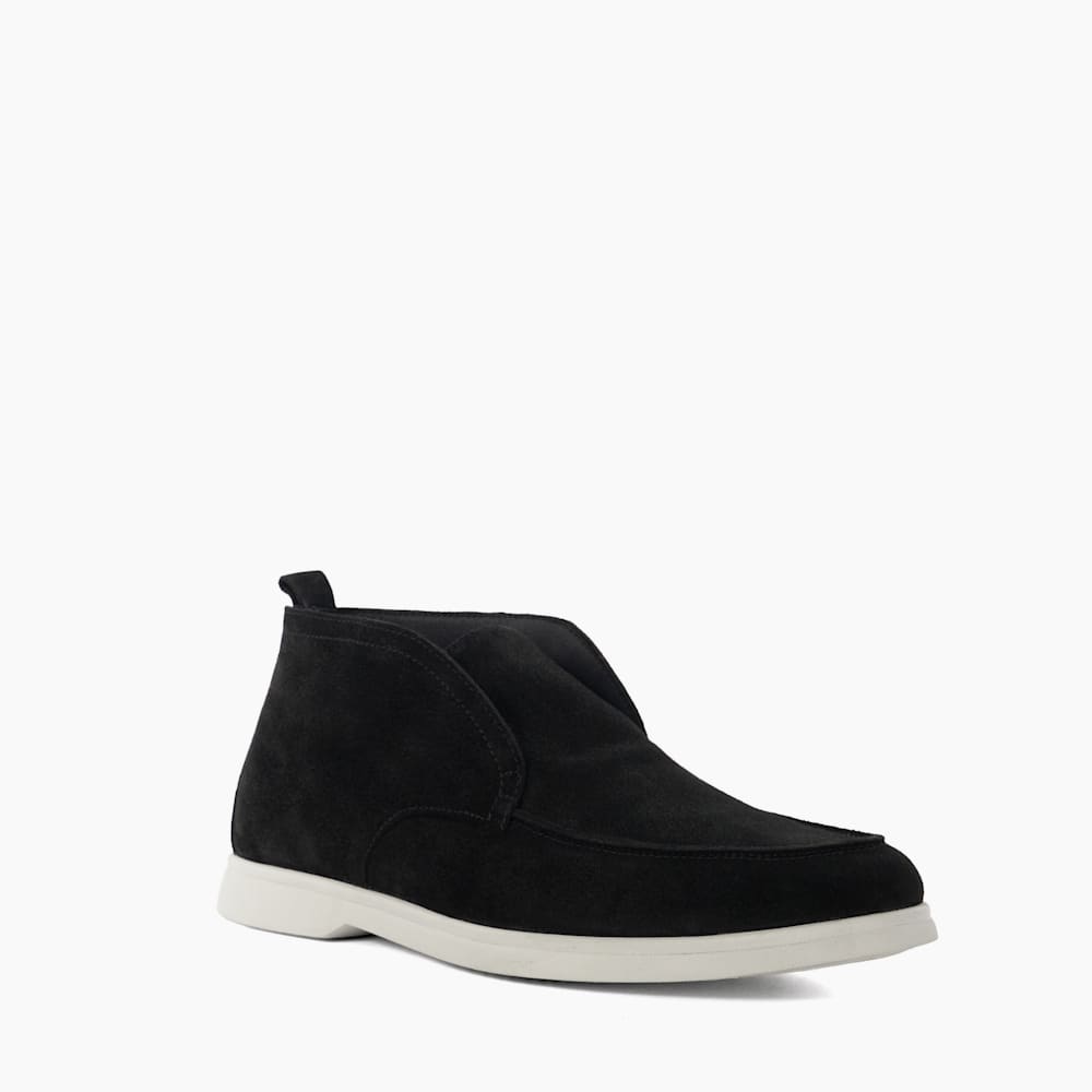 Suede round toe boots new arrivals