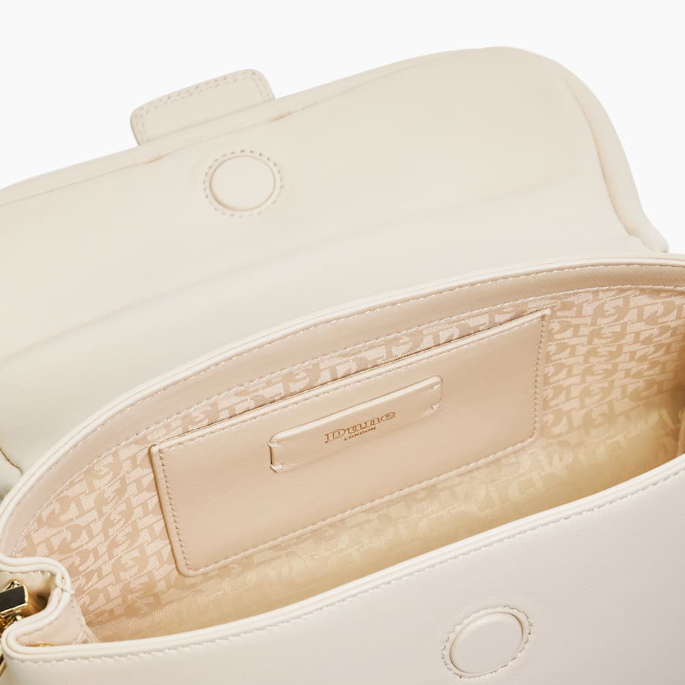 Dune cream bag top