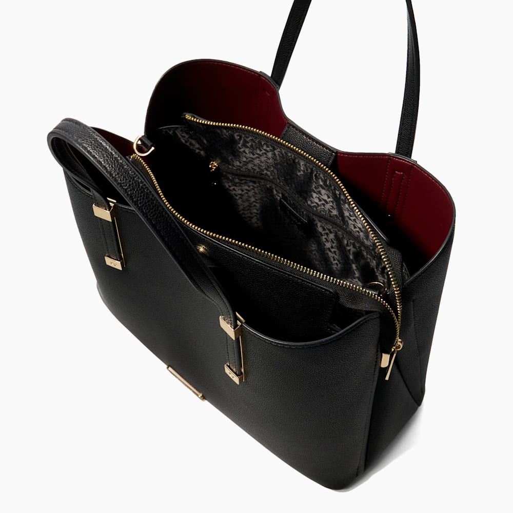 Dorry Black