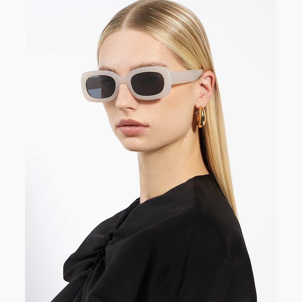 Sunglasses shop delivery cheap