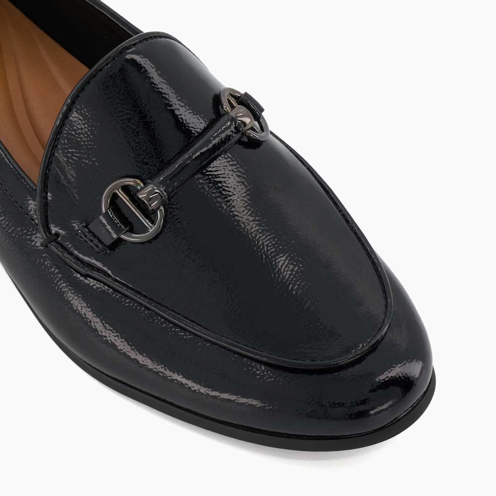Grandeur Black, Patent Tonal-Snaffle-Trimmed Loafers | Dune