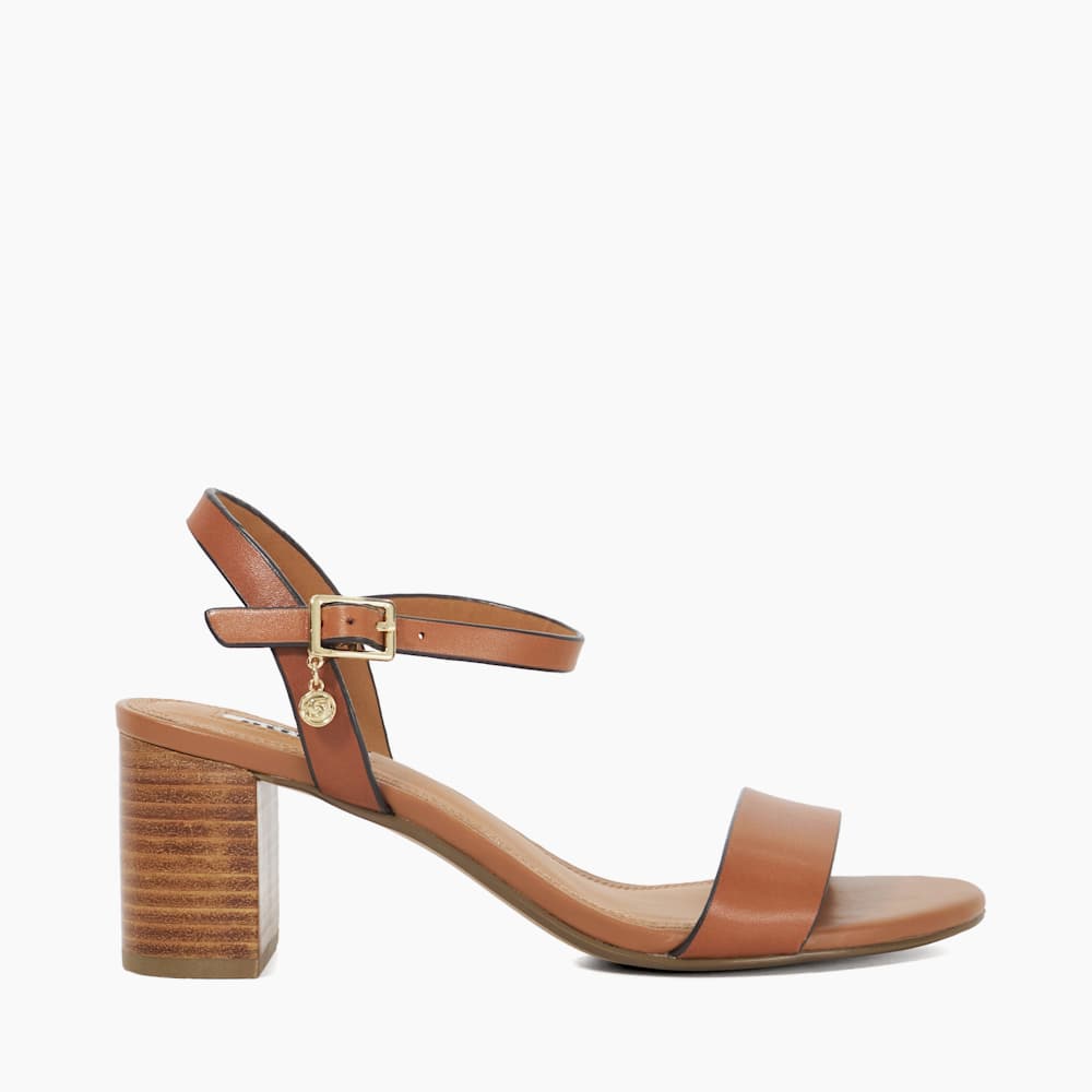 Jelly Tan