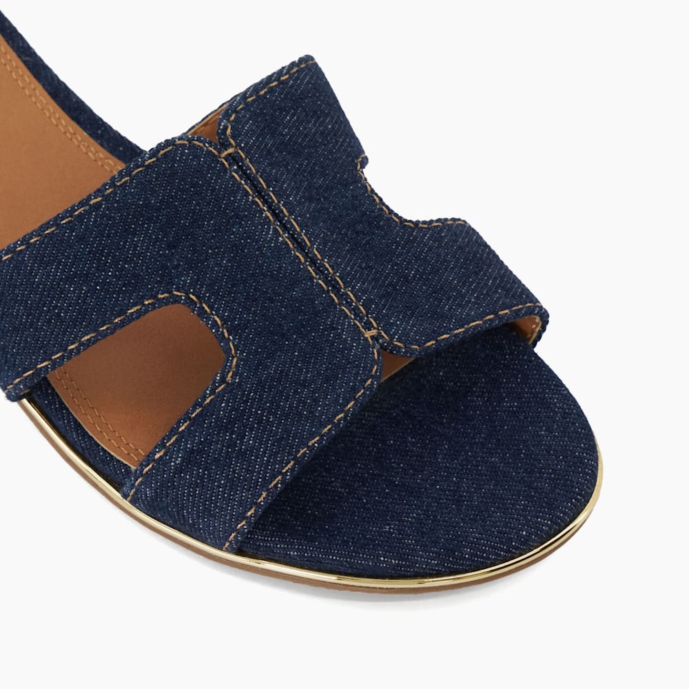 Smart navy blue sandals deals