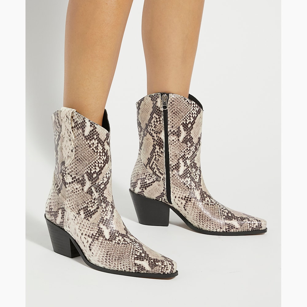 Reptile boots store