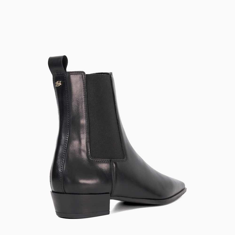 【極美品】FILLIN UNOS｜CHELSEA BLACK 26cm Parkas Black, Chisel Toe Low Heel Chelsea Boots | Dune London
