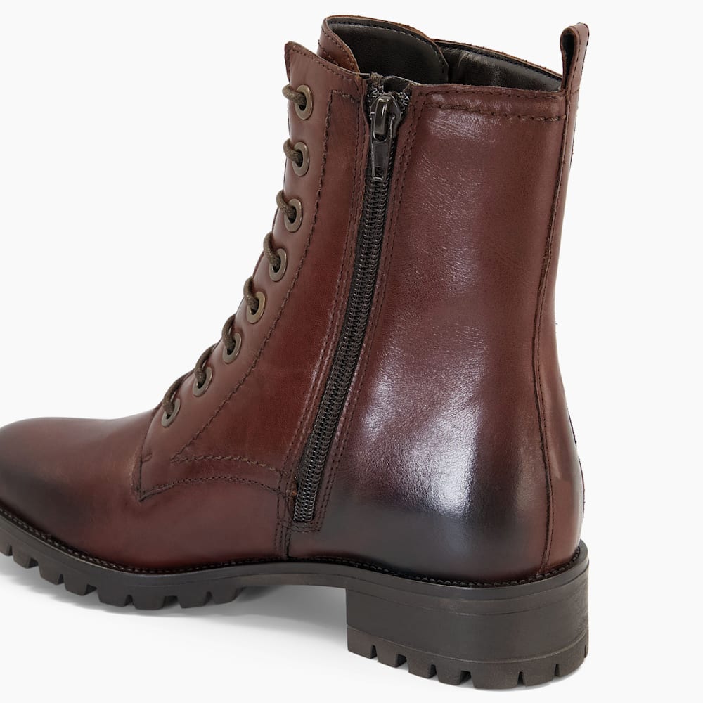 Chunky cleated hiker boots new arrivals