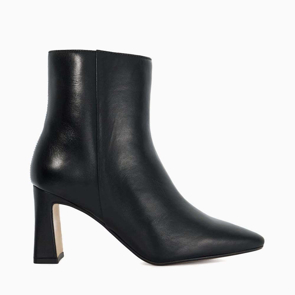 Pointed toe heeled ankle boots online