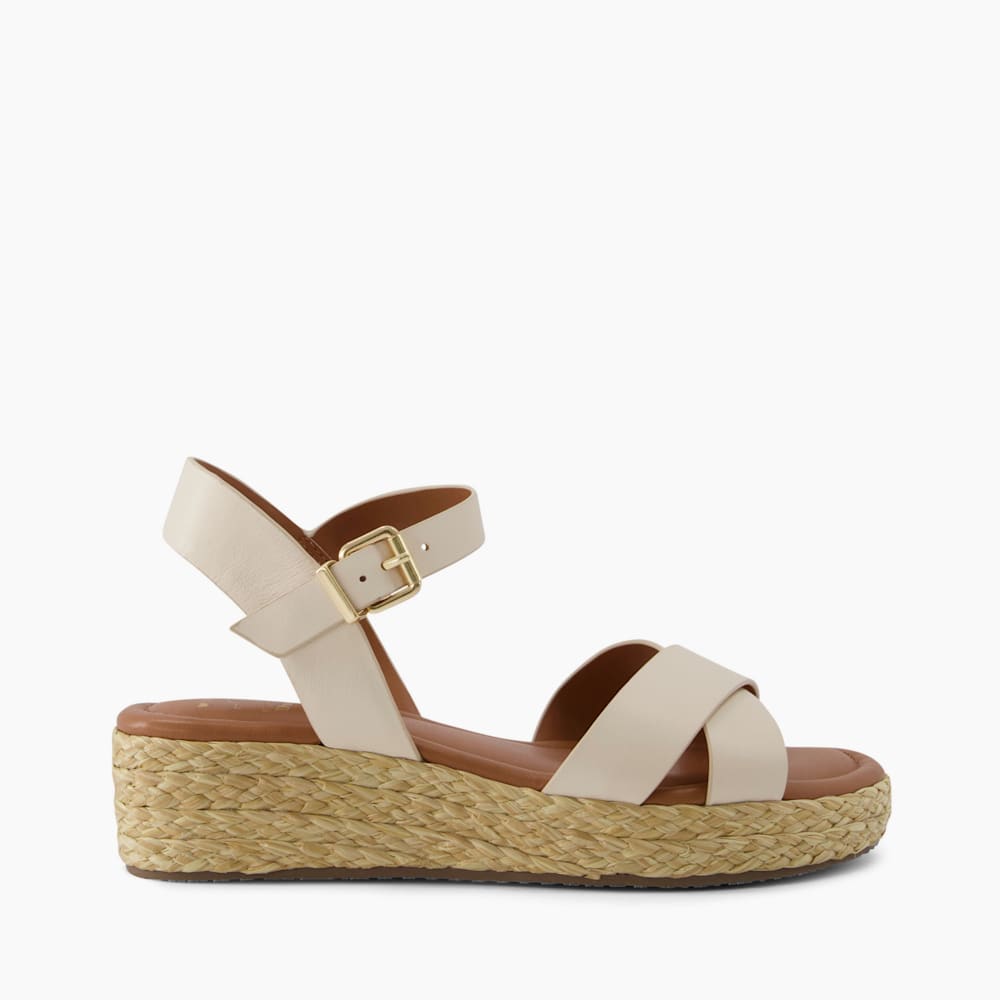 Flatforms wide fit best sale